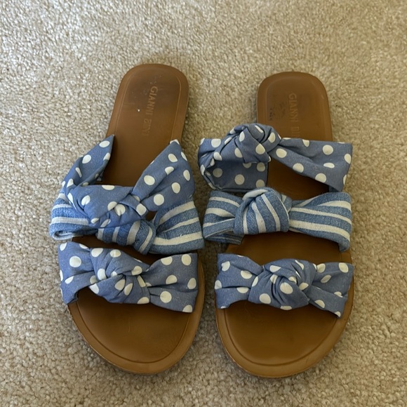 Gianni Bini Sandal - Picture 1 of 3